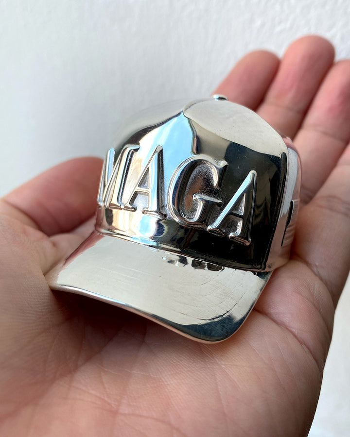image of the maga hat 2 oz pure silver sculpture